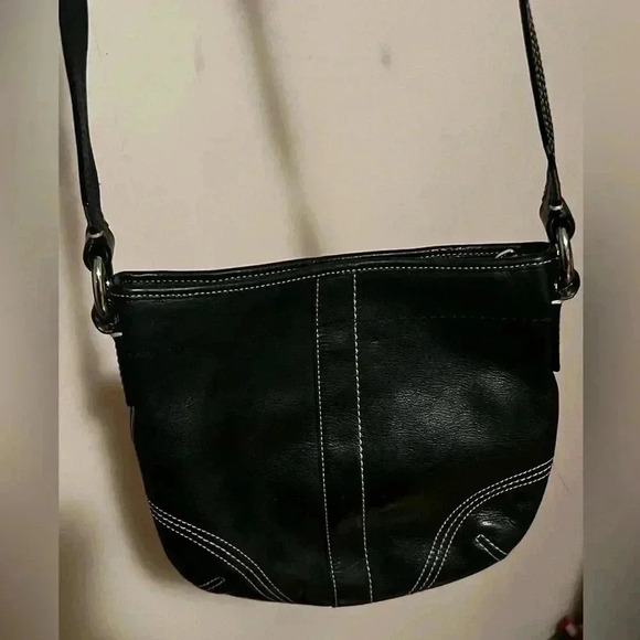 Vintage Coach Soho Style Crossbody Soft Leather Black Bag EUC - Picture 11 of 11